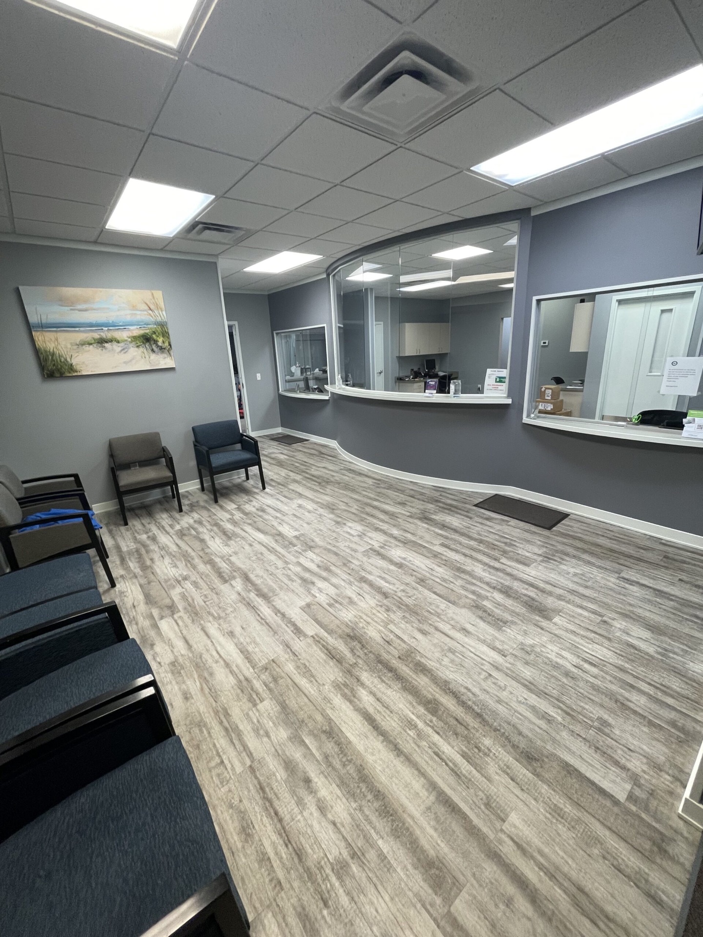 Clean meeting room